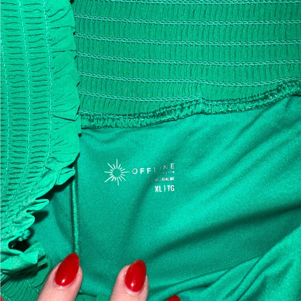 Green High-Waisted Shorts - Picture 3 of 3